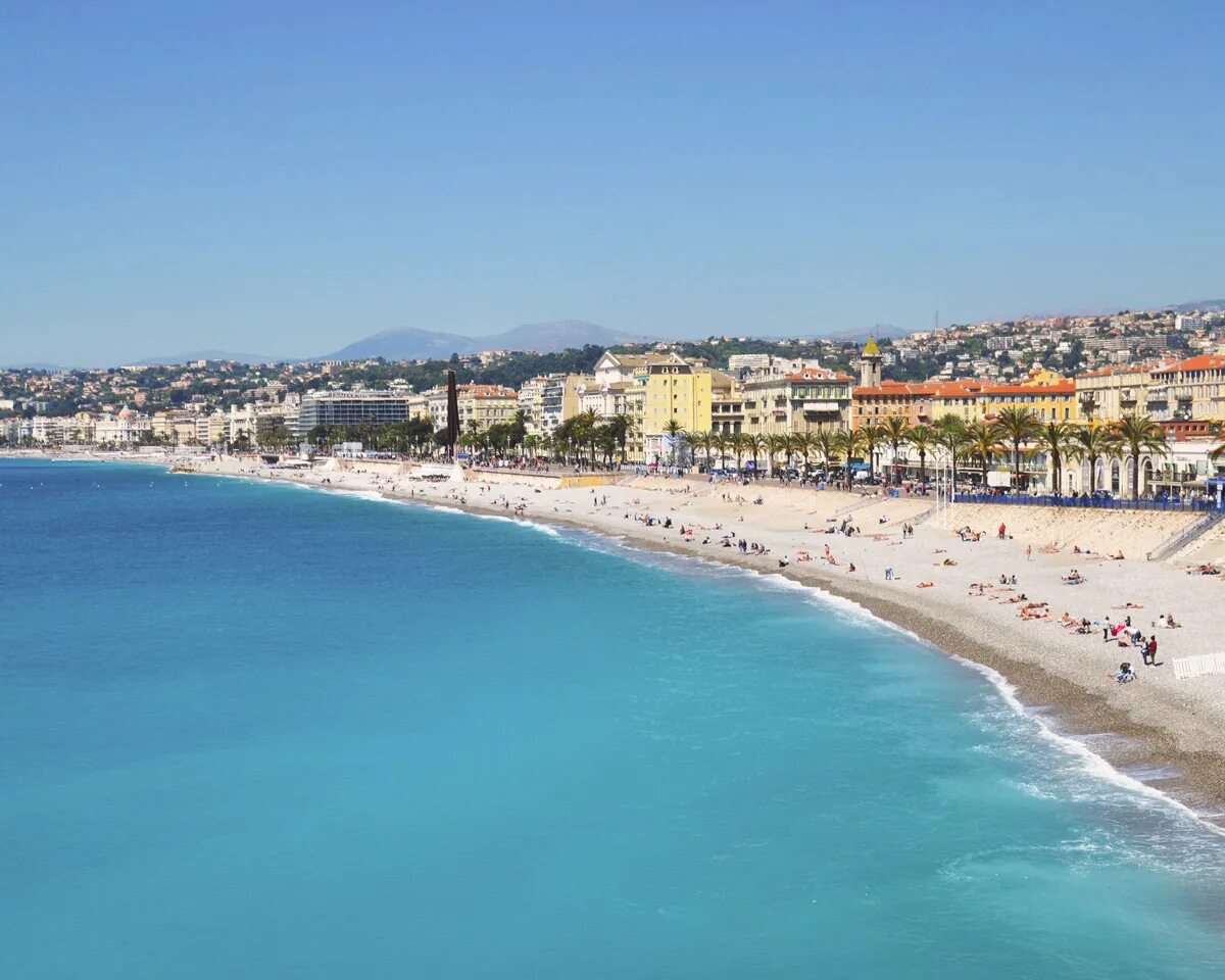 Nice beach. Ницца Франция пляжи. Ницца (провинция). Ницца Центральный пляж. Ницца пляжи песчаные.