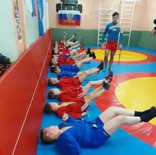 Школа имени холопова