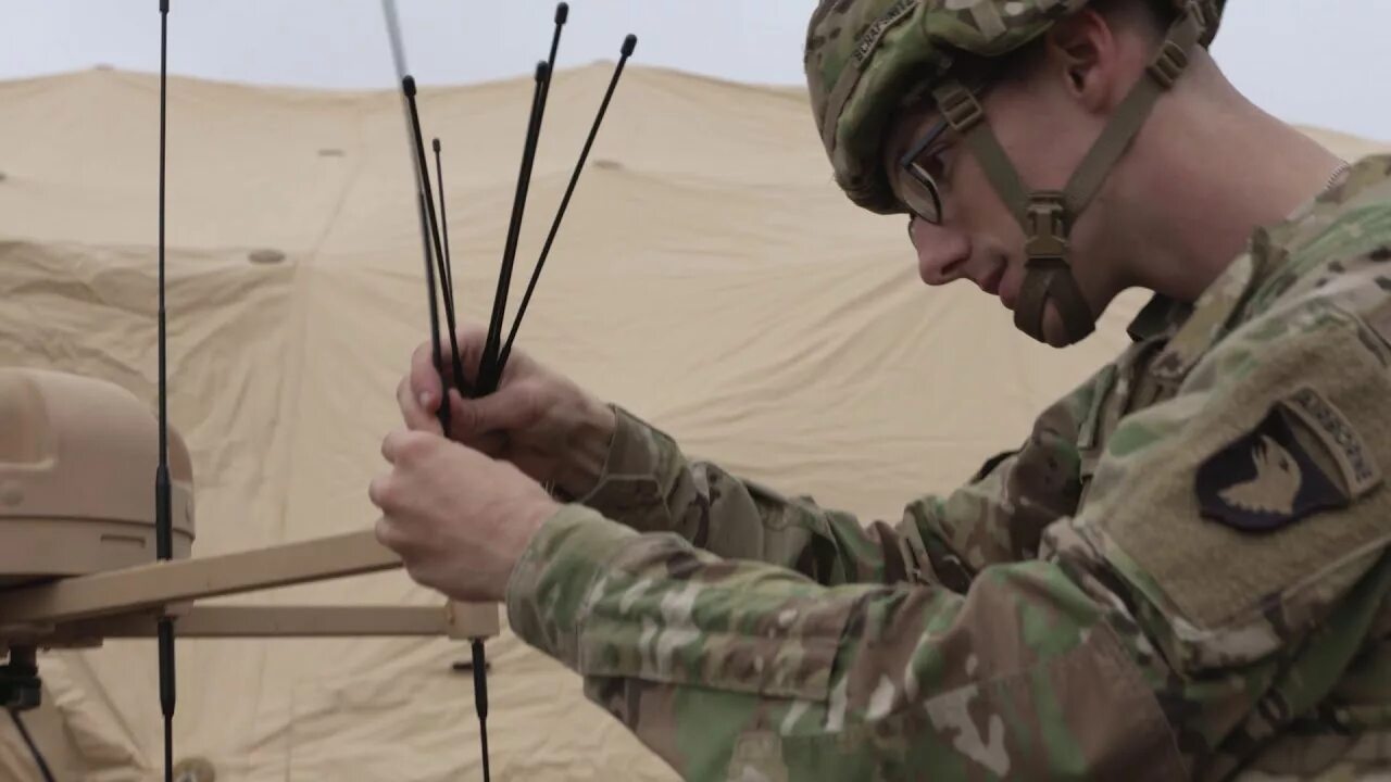 Gdna. Military communication for intelligence-gathering. Interceptor network client. Signal sigint. Sigint разведка.