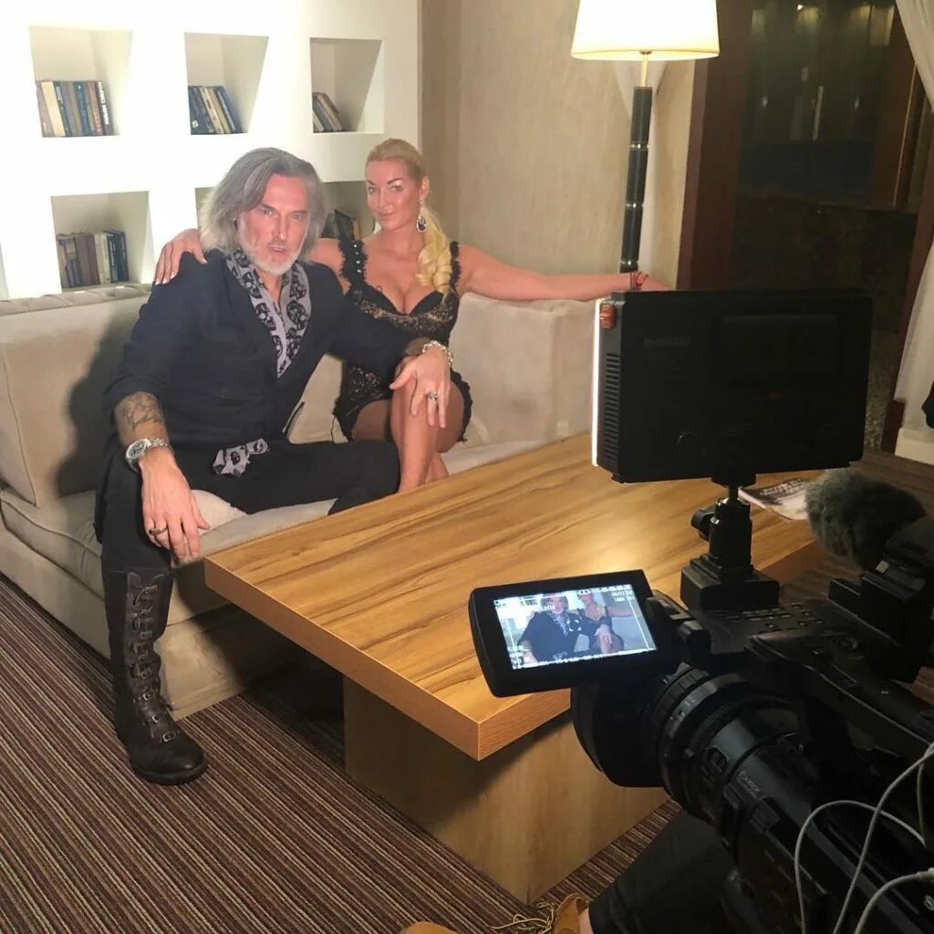 Волочкова и джигурда последнее видео и фото. Волочкова и джигурда последнее видео и фото. Волочкова и джигурда 2022. Волочкова и джигурда. Волочкова и джигурда последнее видео и фото.