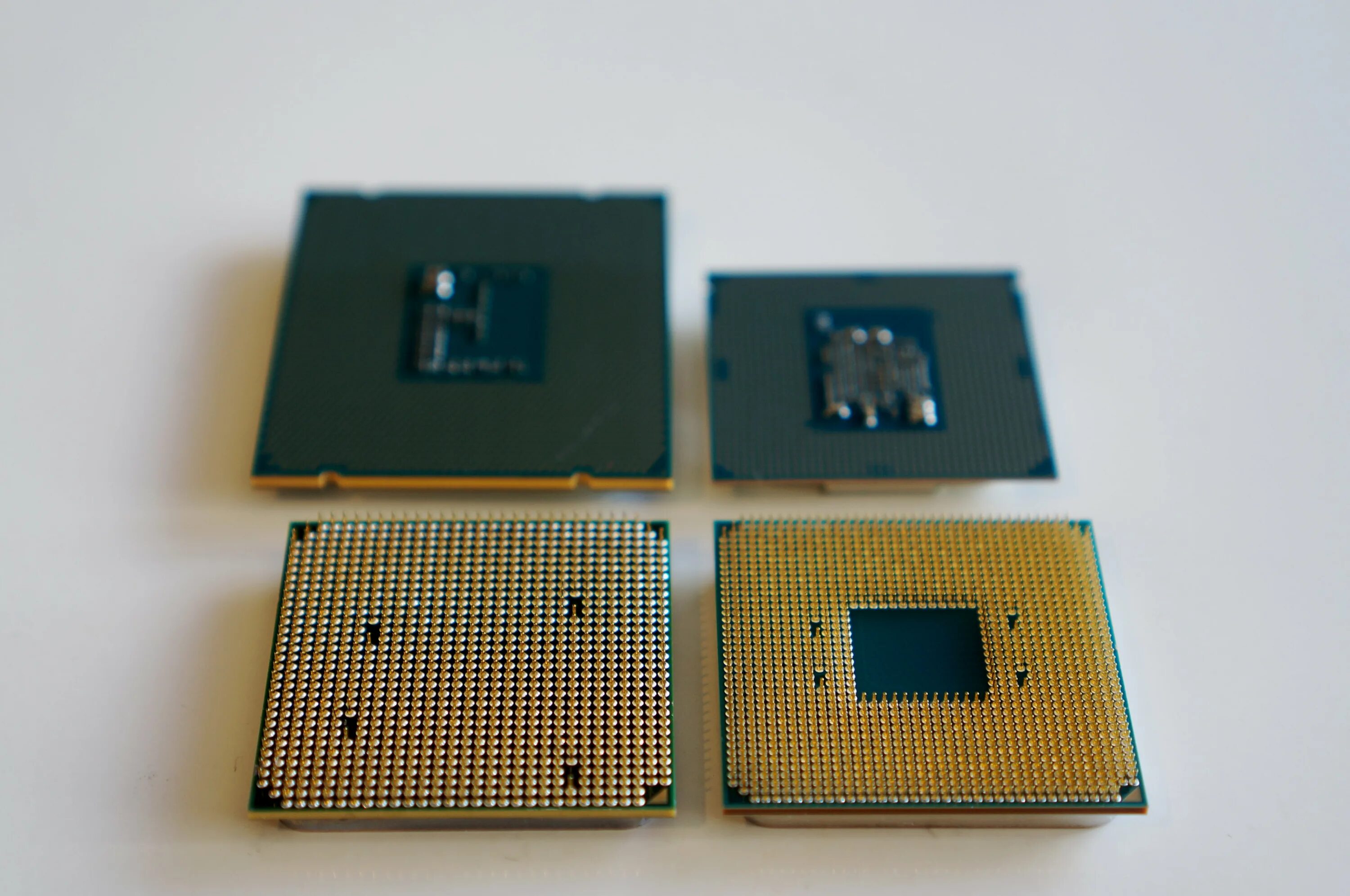Память для ryzen 7. Intel vs440fx. AMD Ryzen ножки. Ryzen без ножек. АМД без ножек.