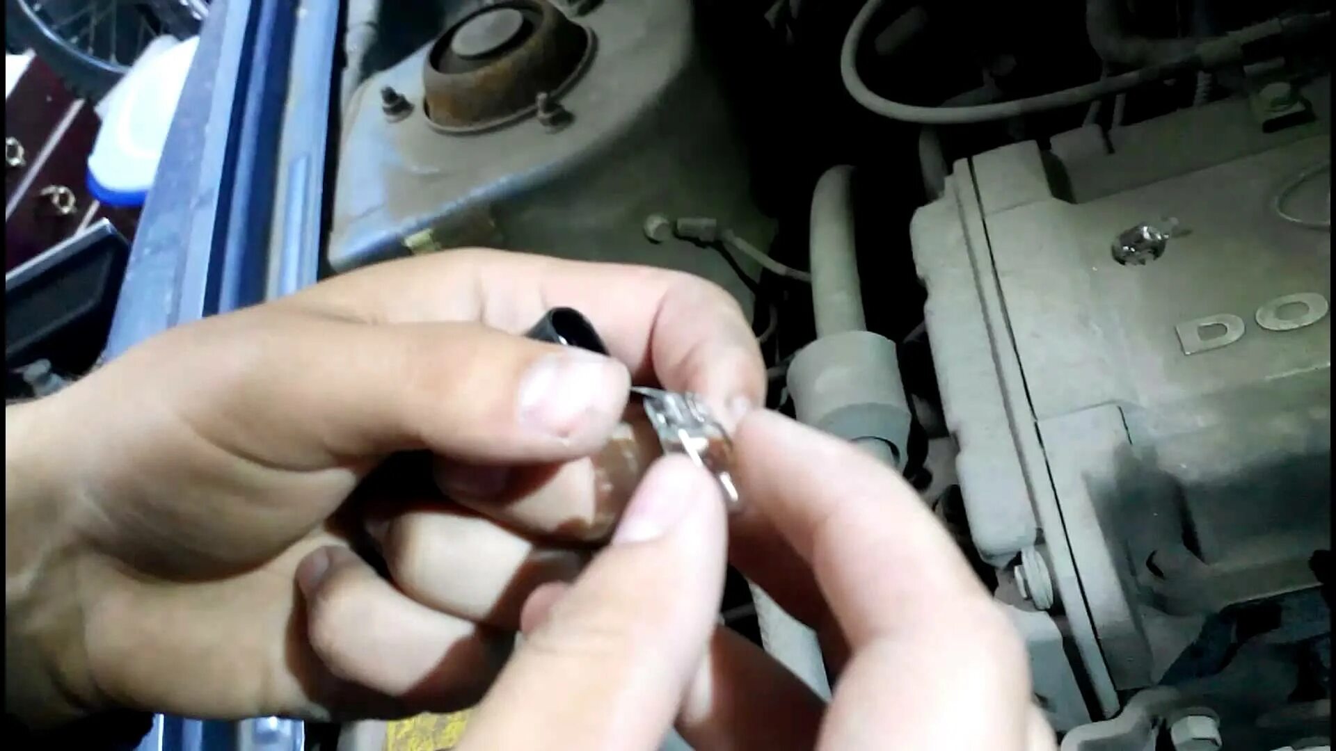 замена лампы габарита хендай. габаритная лампа хундай i30 2010. лампа габаритная на хендай верна 2008. лампы передних фар гетц. Hyundai i30 габариты лампа.