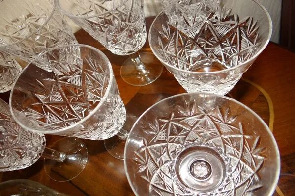 Где продать хрусталь. Хрусталь баккара кобальт. Свинцовое стекло (хрусталь). Изделия из стекла. Где продать хрусталь.