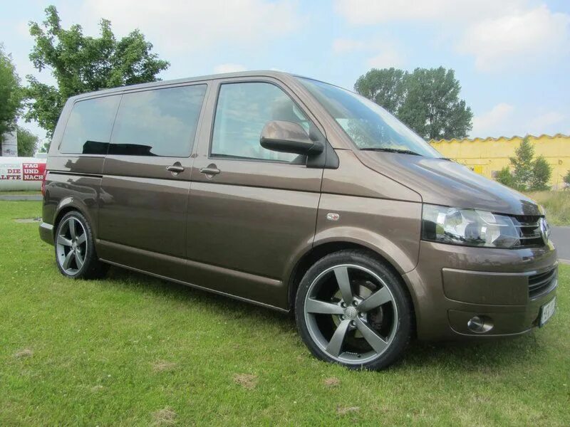 Диски транспортер т5. Диски на VW Multivan t5. Volkswagen Caravelle т5 r19 колеса. Volkswagen Transporter t6 диски. VW t5 r20.