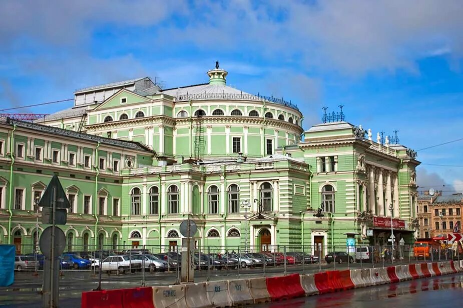 Мариинский театр Санкт-Петербург. Театр Мариинка в Санкт-Петербурге. Театральная площадь 1 Санкт-Петербург Мариинский театр. Марианский театр Питер. Театр завтра спб