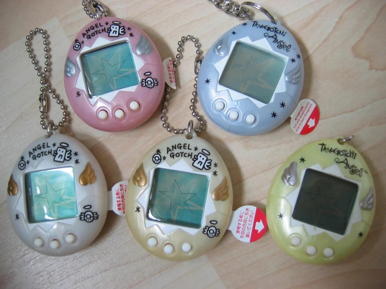 Tamagotchi 90s. Розовый тамагочи 90-х. Тамагочи 90е. Тамагочи игрушка 90-х. Тамагочи из 90 х купить