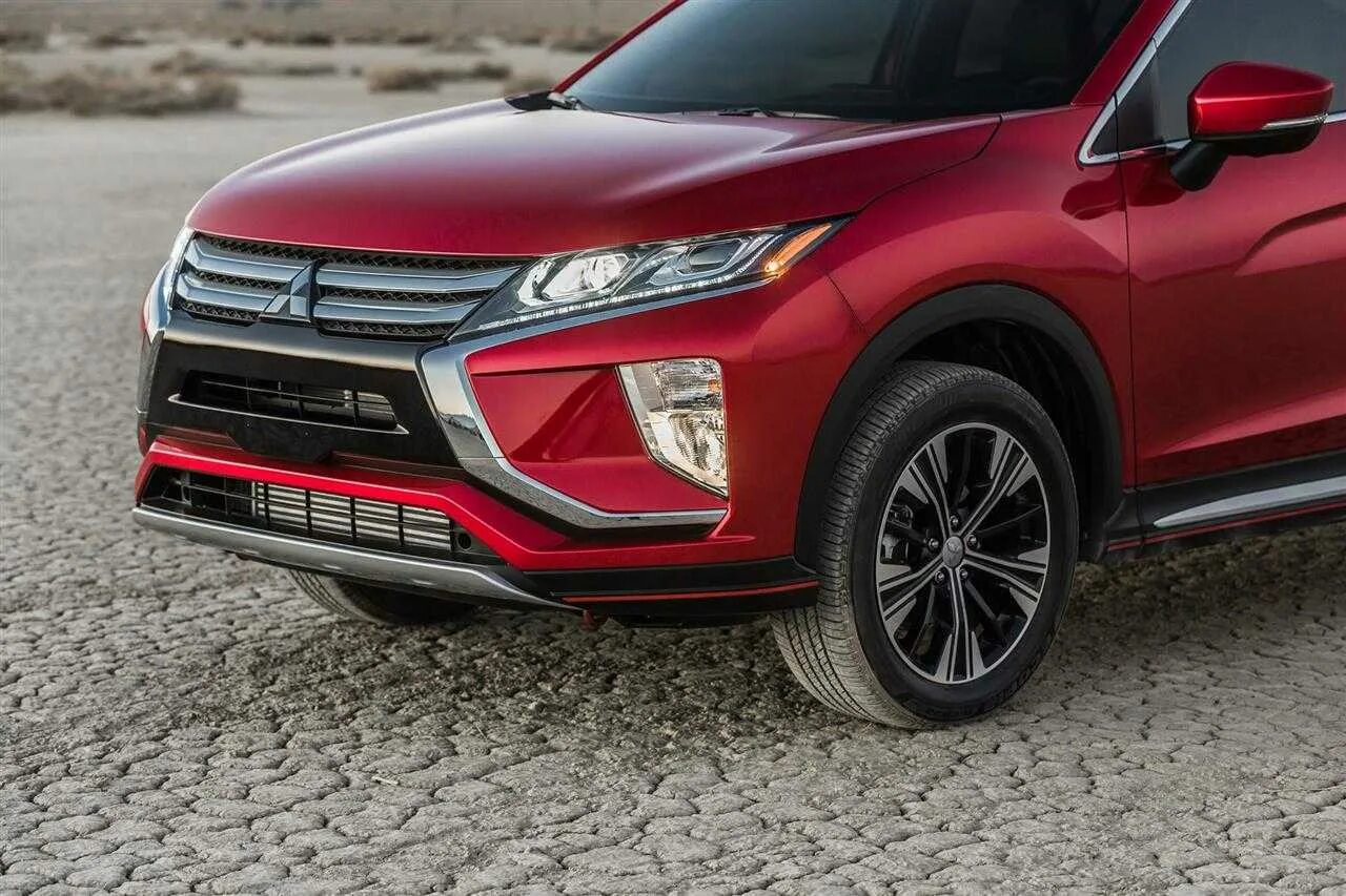 Мицубиси эклипс кросс. Mitsubishi Eclipse Cross. Митсубиси Эклипс кросс 2018. Митсубиши Эклипс кросс 2018. Мицубиси Eclipse Cross 2018.