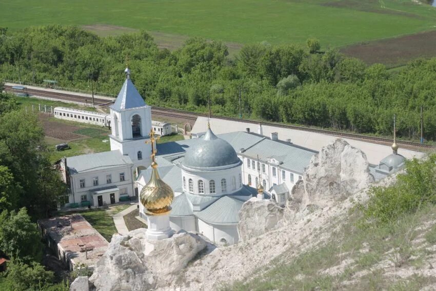 Свято-Успенский Дивногорский монастырь. Дивногорский Успенский монастырь. Свято Успенский мужской монастырь Дивногорье. Дивногорский Успенский мужской монастырь. Монастыри воронежской области сайт