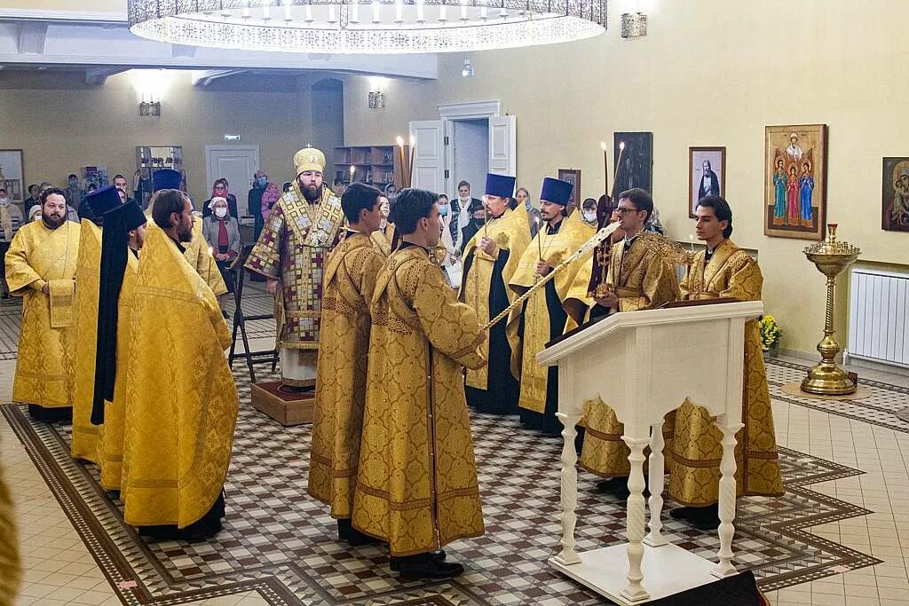 Служба в храме марии магдалины. Кто будет новым настоятелем в храме марии магдалины гаага. С престольным праздником марии магдалины. Храм равноапостольной марии магдалины в южном бутово. Богослужение в храме марии магдалины в дмитриеве.