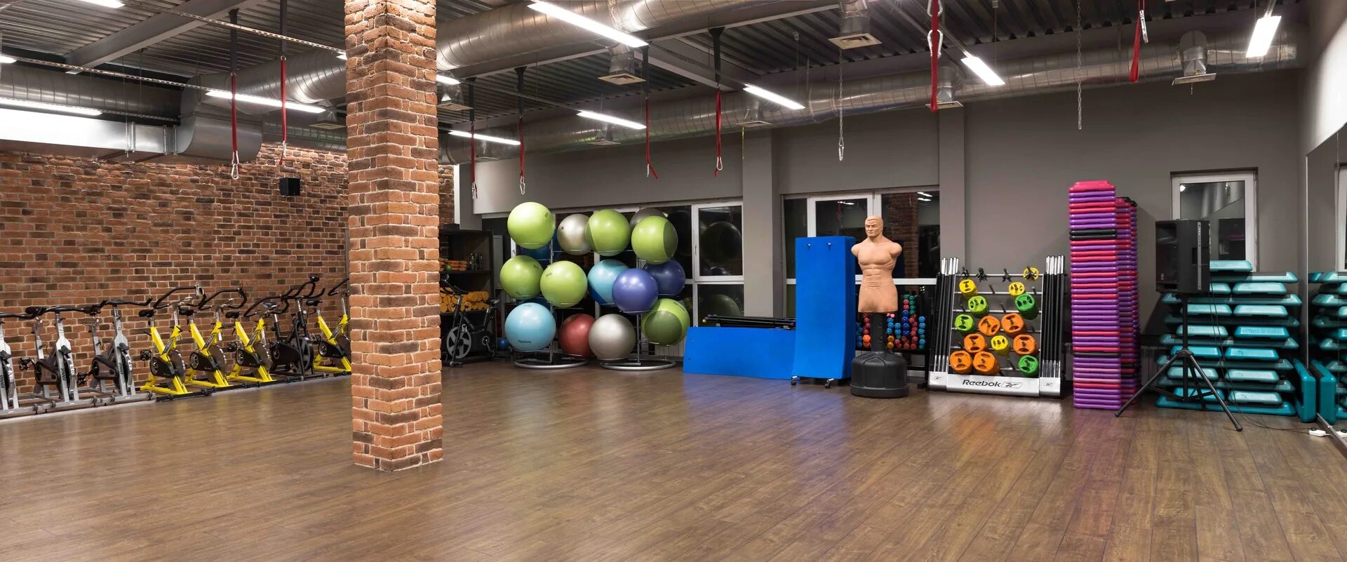 Клуб йоги в санкт-петербурге на комендантском. Всем фитнес комендантский 38 расписание. V7 fitness спб кустодиева. Всем фитнес комендантский 38 расписание. Всем фитнес комендантский 38 расписание.