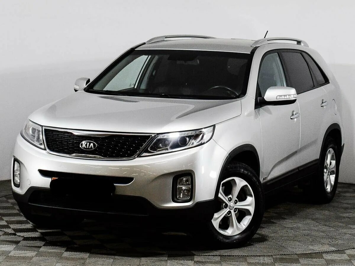 Купить б/у Kia Sorento, II Рестайлинг Дизель Автоматическая в Москве, Черный Вне