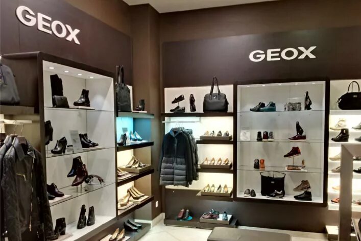 Обувные магазины в тц. Geox магазин. Европейские магазины. Европейский магазин обуви. Магазины обуви в ТЦ Европейский.