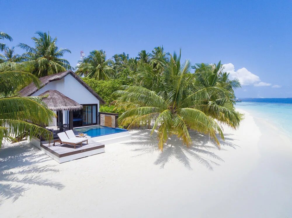 Bandos island resort. Отель Bandos Island Resort & Spa 4*. Остров Bandos Мальдивы. Отель Bandos Maldives 4. Bandos Island Resort Мальдивы.