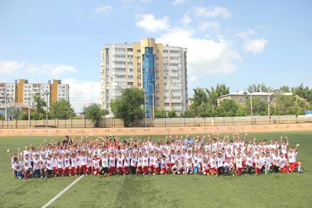 Стадион Олимпия Волгоград. Олимпия Волгоград электроник. Стадион электроник Волгоград. Олимпия Жилгородок Волгоград.