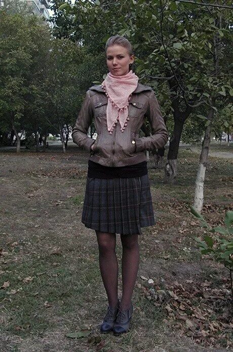 В свадебном платье и чулках. Феминизация белье. Шалом харлоу и мэтт леблан 1997. Властная женщина. Парни в женской одежде.