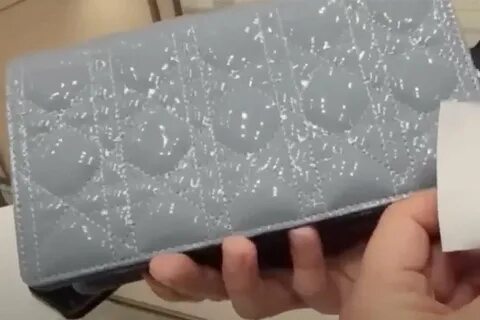 Скандал с диор