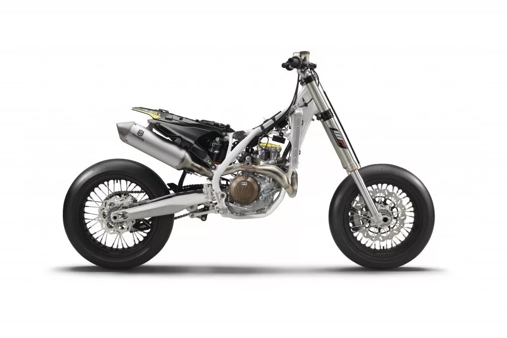 2016 450. Husqvarna fs 450 supermoto. husqvarna 450 supermoto. husqvarna fc 450 supermoto. husqvarna fs 450 резина.