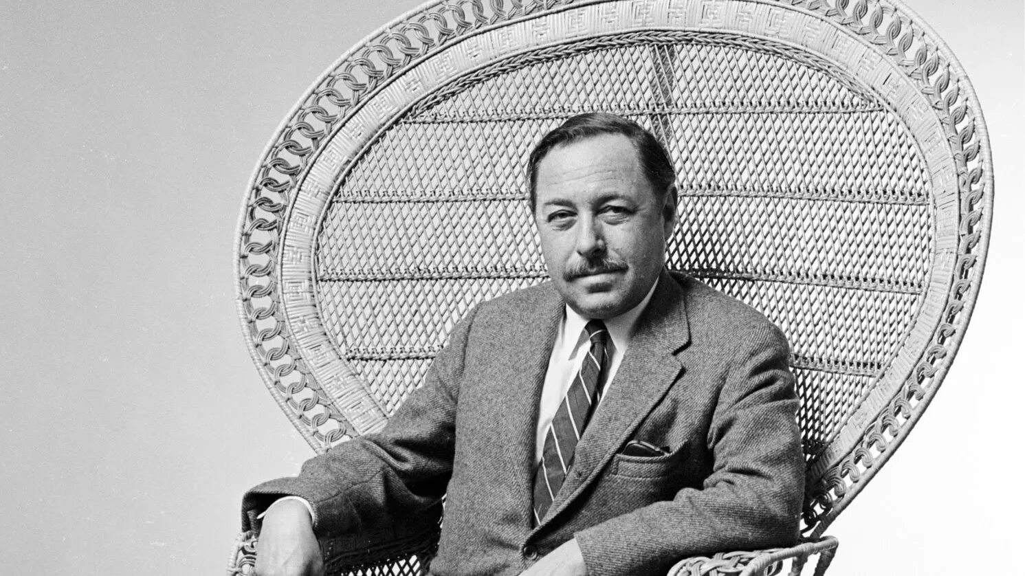 родной город теннесси уильямса. теннесси уильямс. теннесси уильямс. теннесси уильямс. теннесси уильямс в молодости.