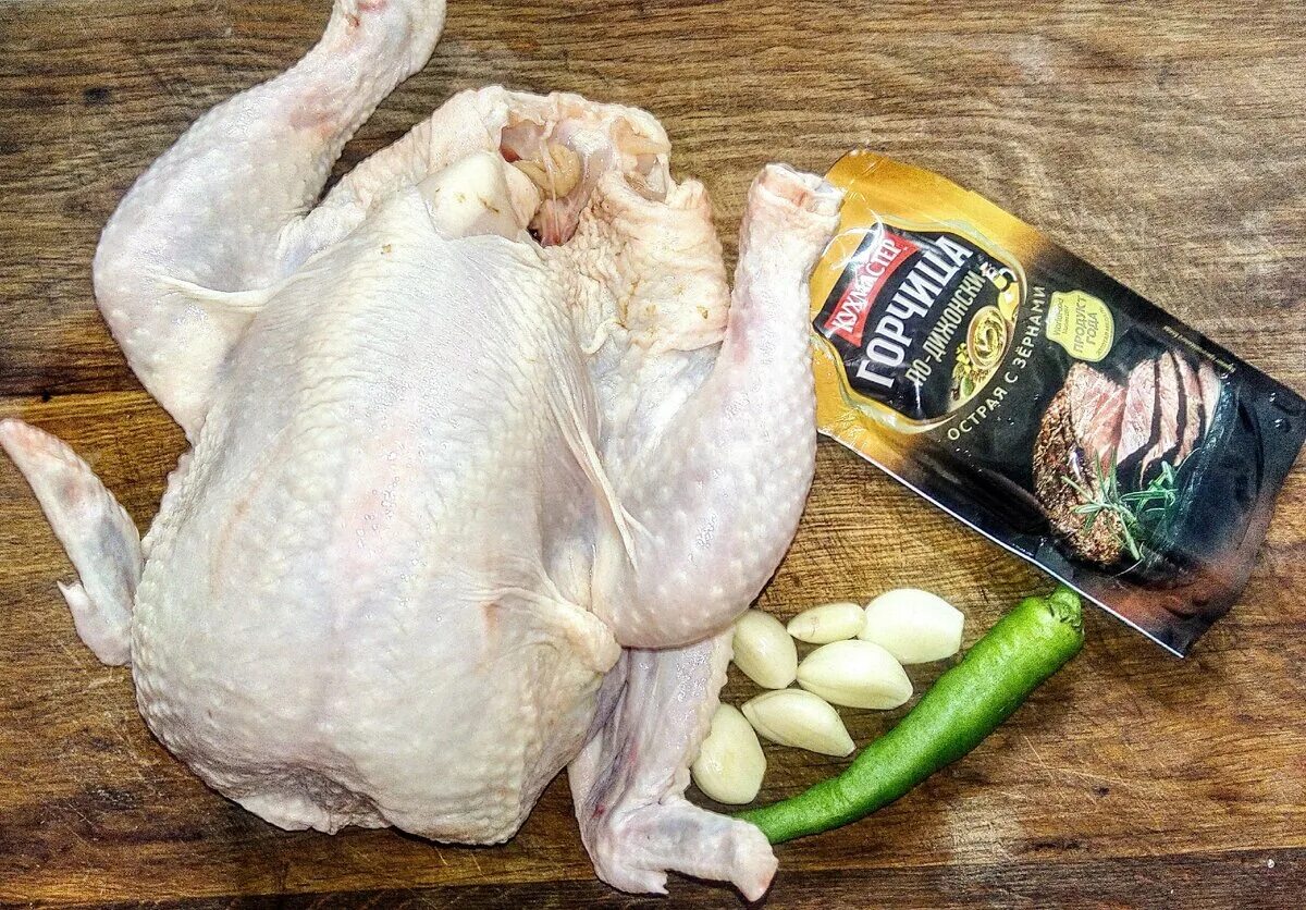 Курицу за 40 минут. Курица в чесночном маринаде в пакете.