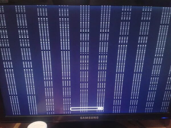 Полосы на мониторе. Полосы на экране ПК. Артефакты видеокарты полосы. Артефакты полосы на экране. Полосы на экране при включении