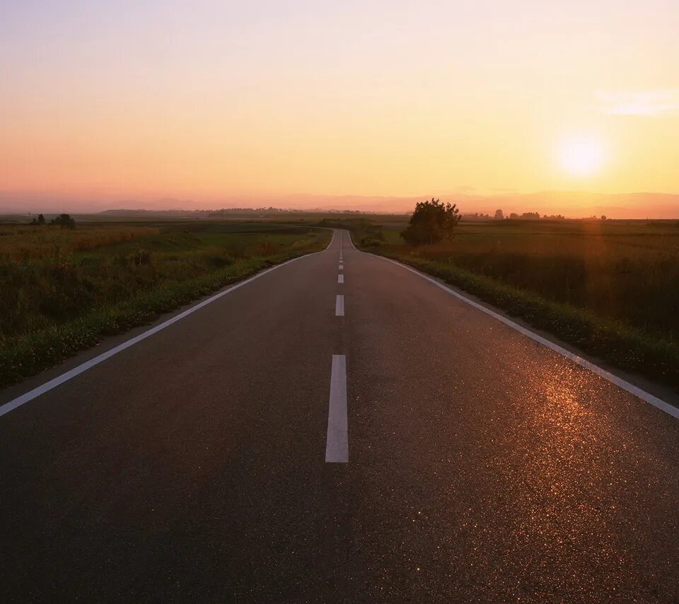 Меня ведет дорога дальняя. Три пути фото. Скотт иствуд дальняя дорога. Меня ведет дорога дальняя. Бритт робертсон дальняя дорога.