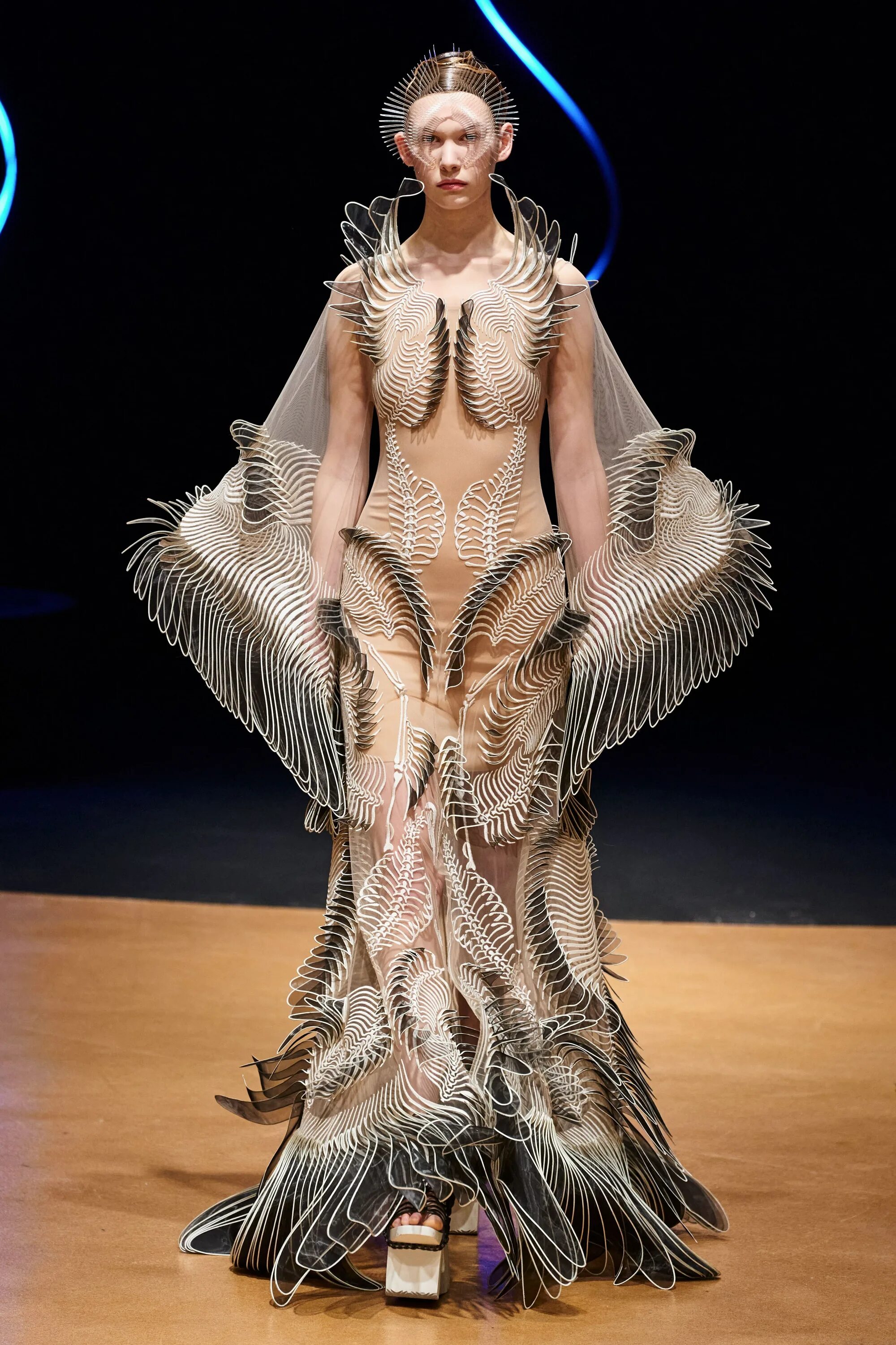 Ирис Ван Херпен коллекция. Iris van Herpen платья. Самые лучшие моды в мире