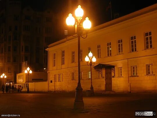 Арбатская 37. Московский окружной военный суд Арбат. Арбат 37 военный суд. Улица Арбат 37 Москва. Арбат дом 37.