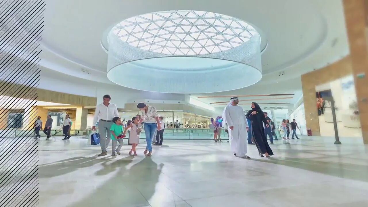 Яс Молл в Абу Даби. Marina Mall Абу Даби. Галерея Молл Абу Даби. Абу Даби Молл магазины. Яс молл абу даби
