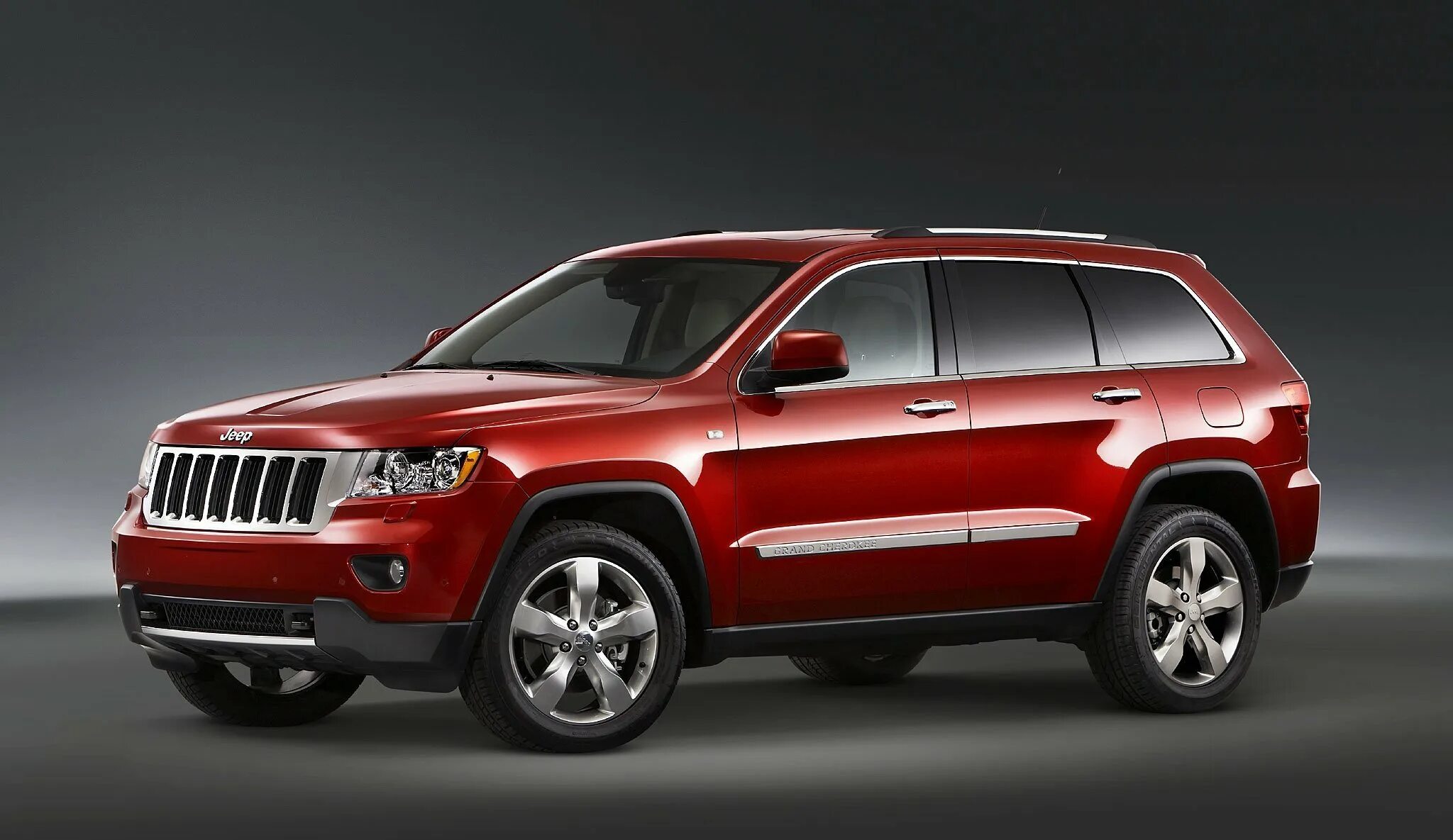 Новые модели джипов. Jeep Grand Cherokee 2010. Jeep Grand Cherokee 2012. Jeep Grand Cherokee wk2 2010. Джип Grand Cherokee 2010.