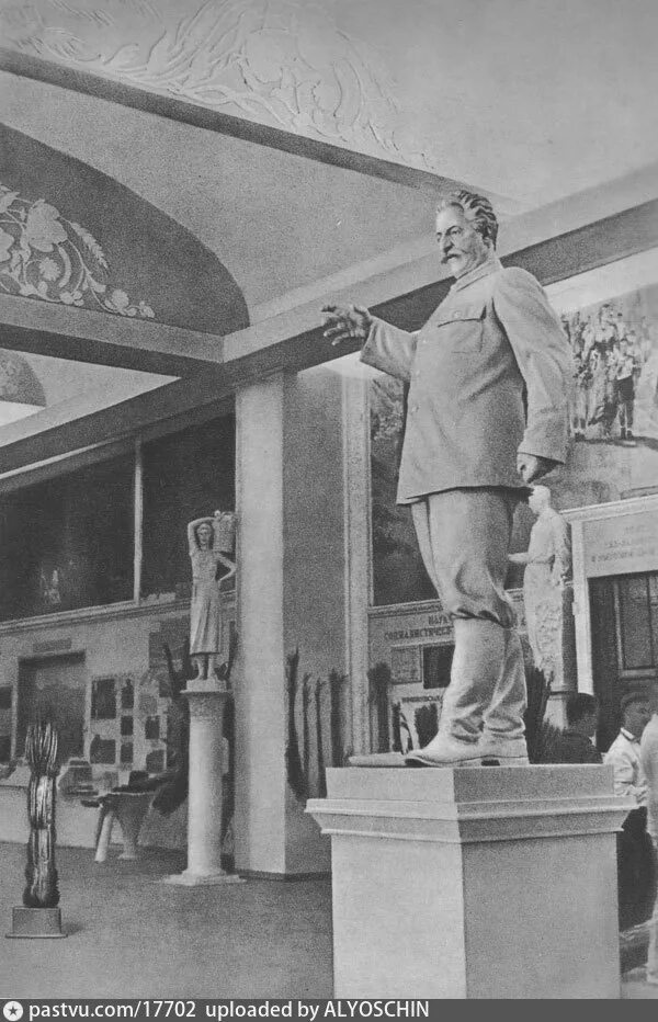 Серго орджоникидзе колледж москва. Серго орджоникидзе колледж москва. Серго орджоникидзе колледж москва. Памятник серго орджоникидзе. Серго орджоникидзе колледж москва.
