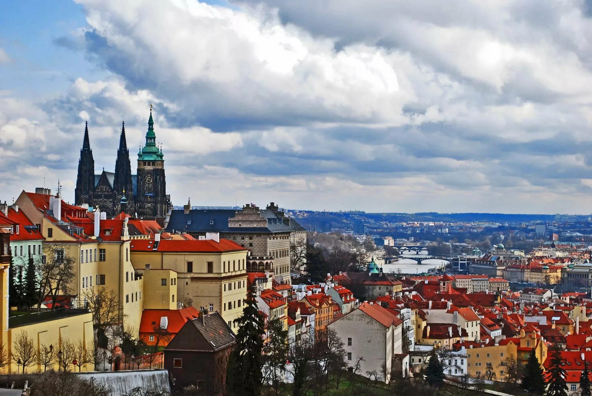 Прага чехословакия. Прага столица Чехии. Чехословакия Прага. Г. Прага, Чехословакия. Прага столица Чехии достопримечательности.