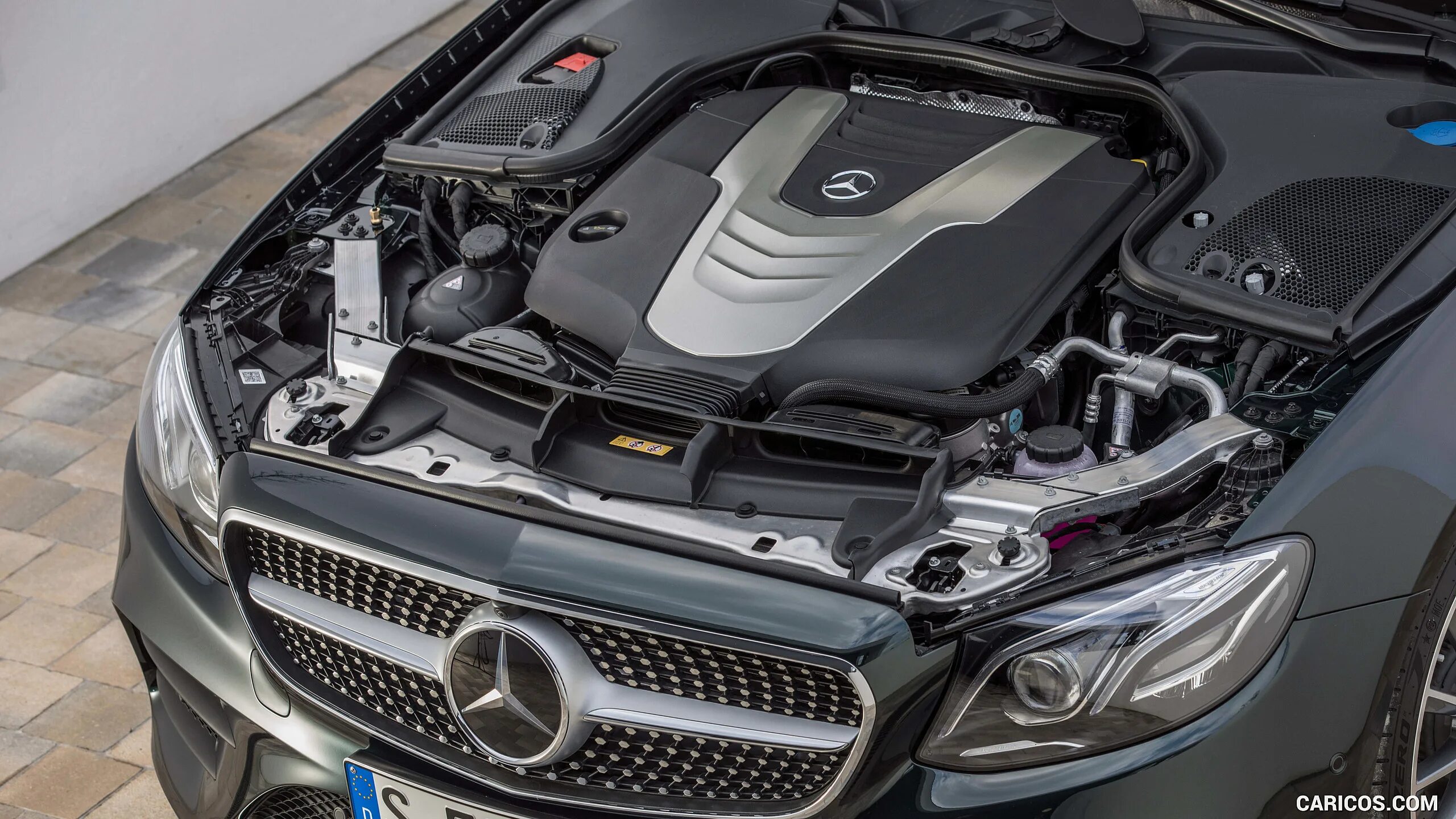 264 мотор мерседес. Мерседес w213 моторы. Двигатель mercedes-benz om 654. Подкапотка мерседес w213. Мерседес w213 моторы.