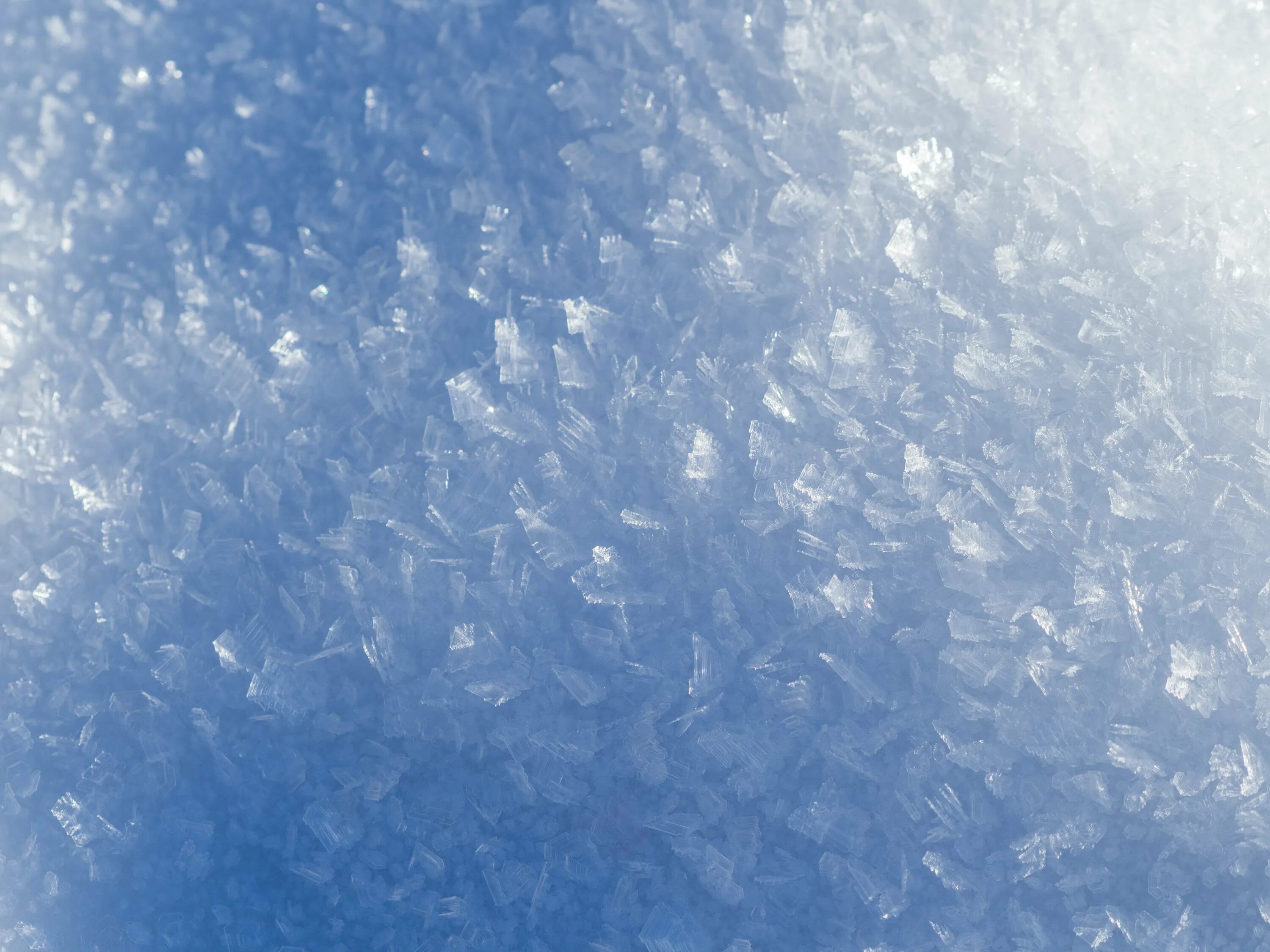 Мелкий лед на воде 4. Фактура льда. Текстура льда. Морозные узоры. Лед на стекле.