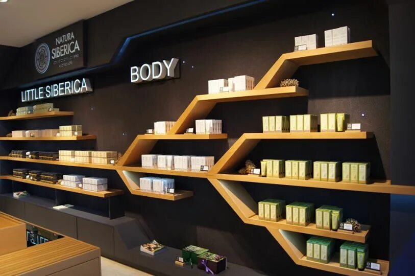 натура санкт петербург. натура санкт петербург. шампуни на прилавке. натура сиберика key visual. натура сиберика магазин маросейка.