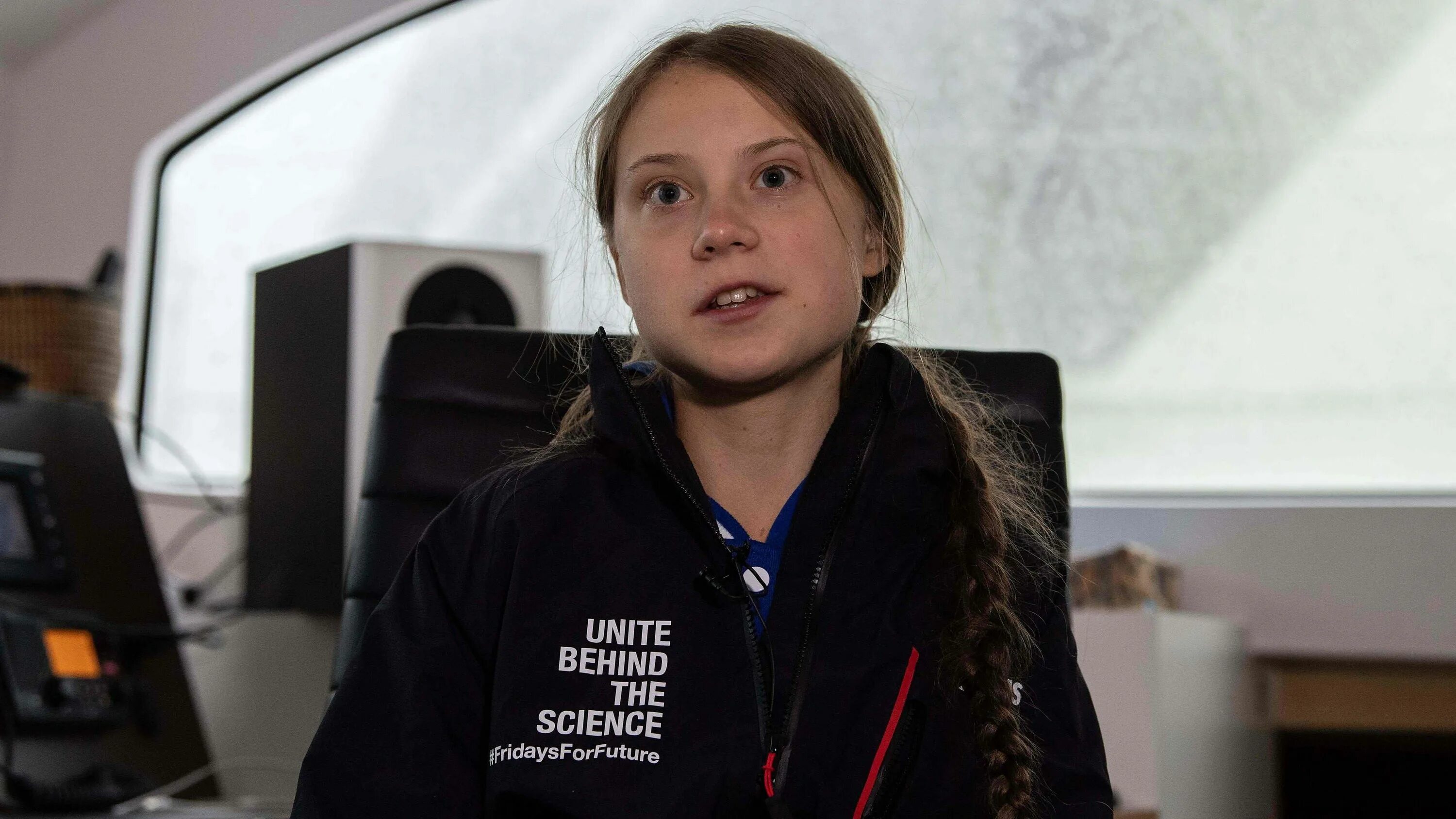 Как сейчас выглядит грета тунберг 2024 фото Climate activist Greta Thunberg to storm into Davos ABS-CBN News