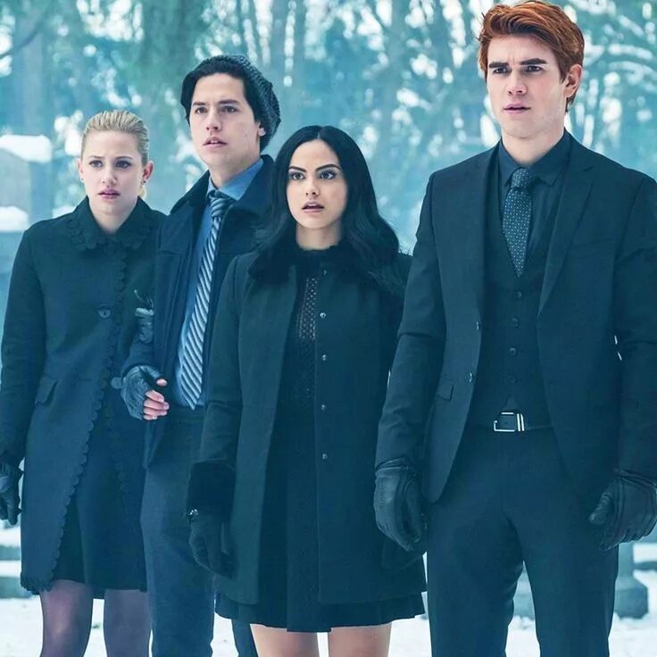 Сериал ривердейл 1. Сериал ривердейл. Ривердейл википедия. Сериалы нетфликс ривердейл. Ривердейл википедия.