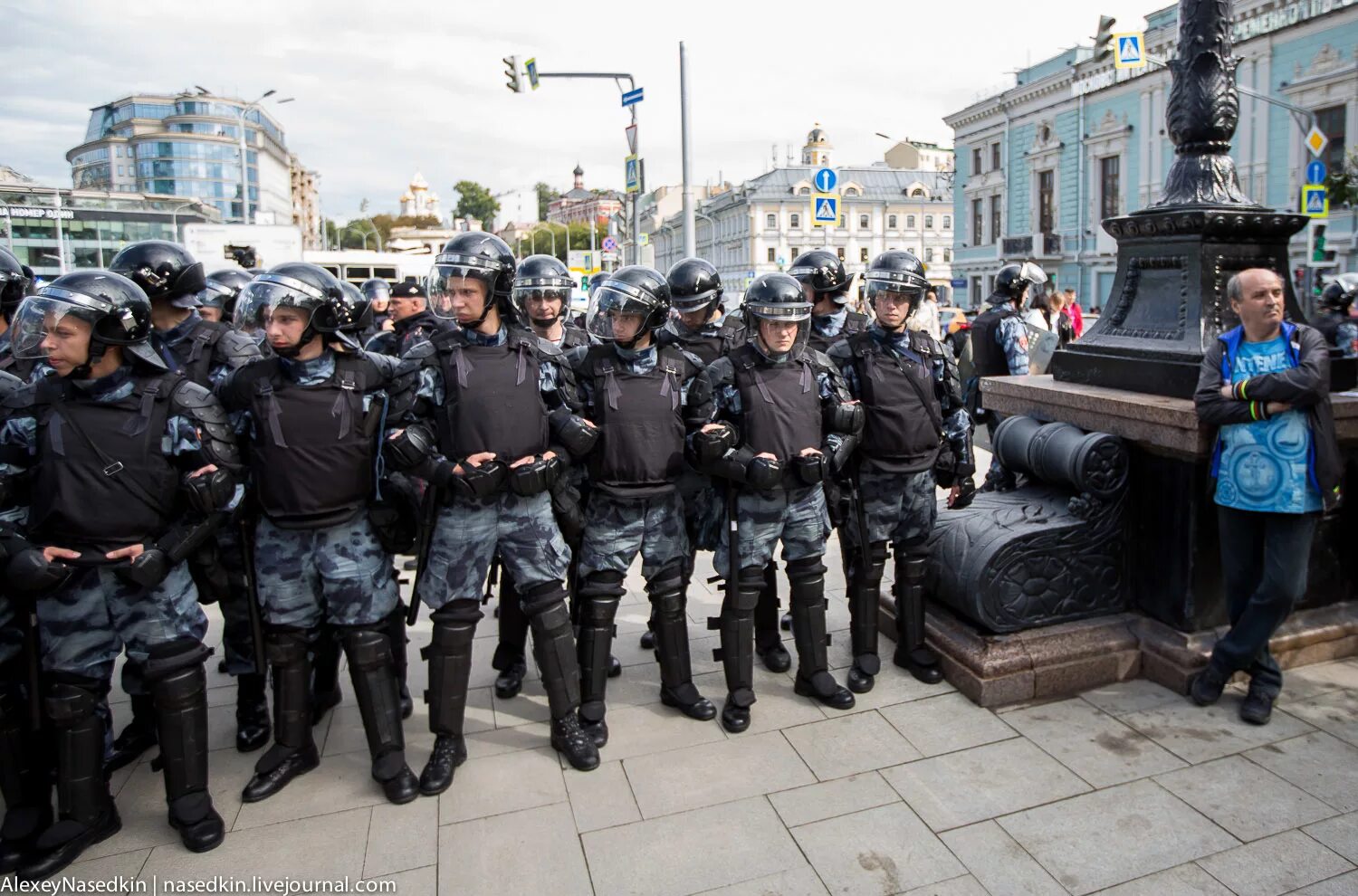 Полиция. Полиция Москвы. Московская полиция. Полицейский Москва. Полицейские в Москве летом.