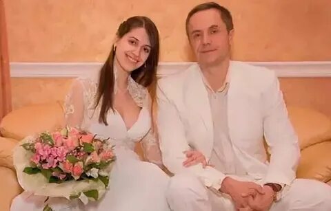 Сколько лет андрею соколову