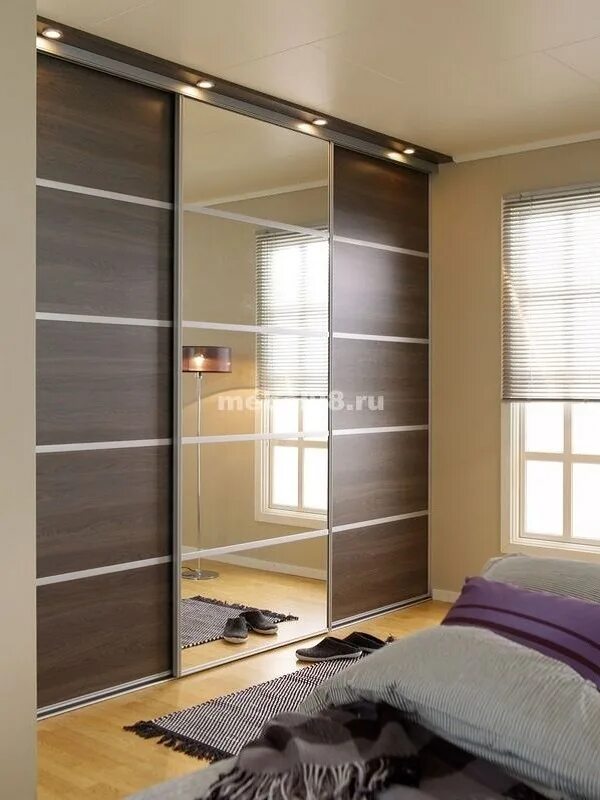 Встроенные шкафы 2025. Шкаф купе sliding-door wardrobe. встроенные шкафы в спальню. встроенный шкаф в спальне. встраиваемый шкаф в спальню.