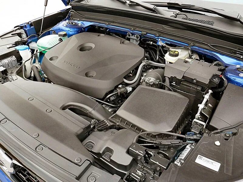 Двигатель 90. Двигатель вольво xc90. volvo xc40 двигатель. volvo xc40 engine. volvo xc90 под капотом.