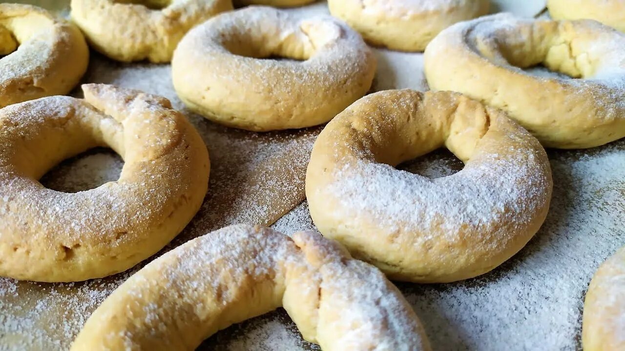 Каральки выпечка. Калач выпечка. Жареные калачики. Сметанные калачики. Творожные калачики в духовке.