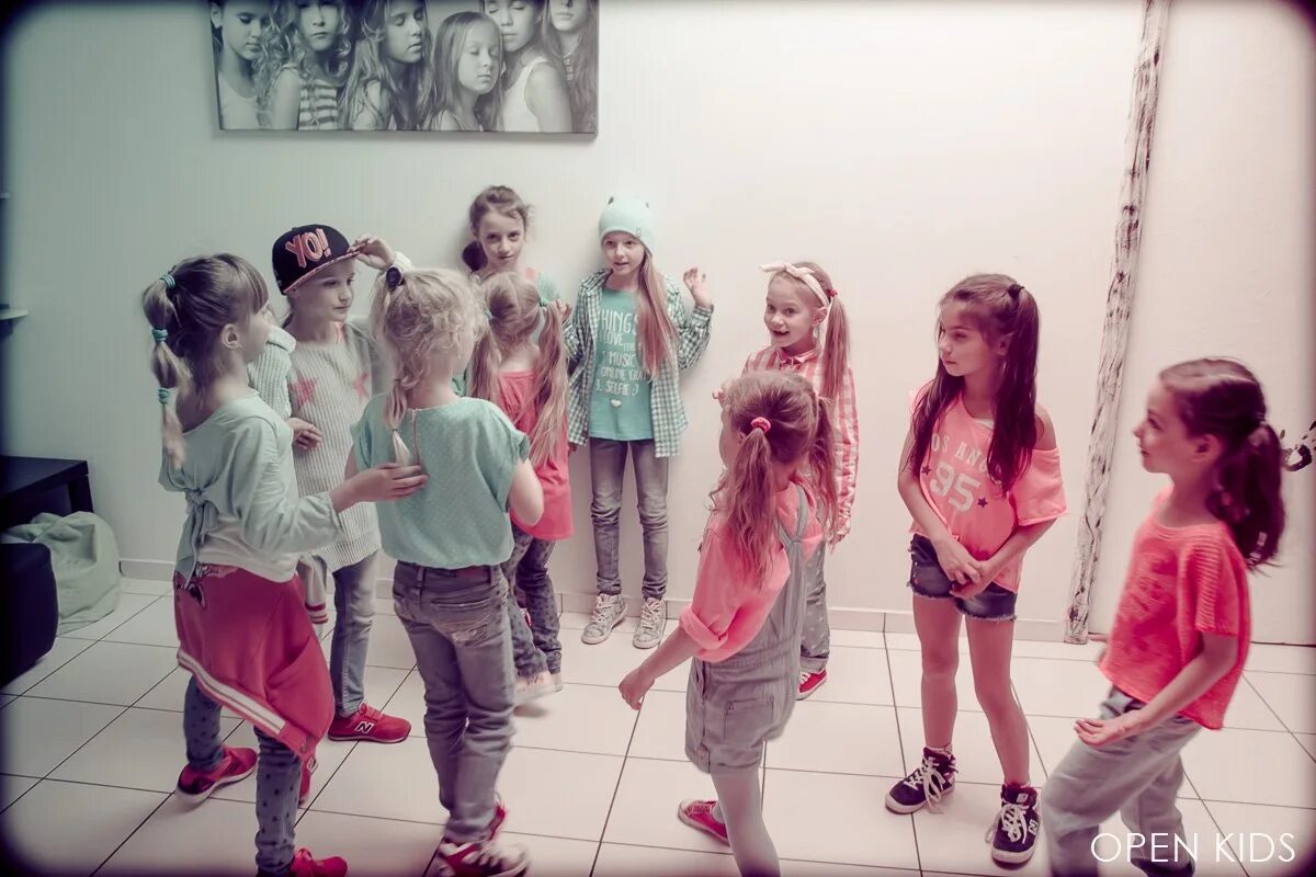 Группа опин киц. Группа нейна. Песни группы детки. Фотографии open kids. Open kids.
