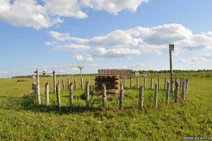 капище перуна орел. капище курск. древние славяне язычество капище. капище в калужской области. капище калужская область.