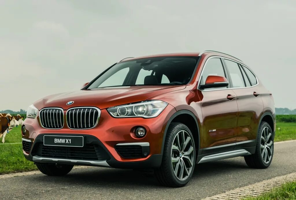 Bmw x1 m. BMW x1 f48. BMW x1 2017. Новая БМВ x1. BMW x1 1.