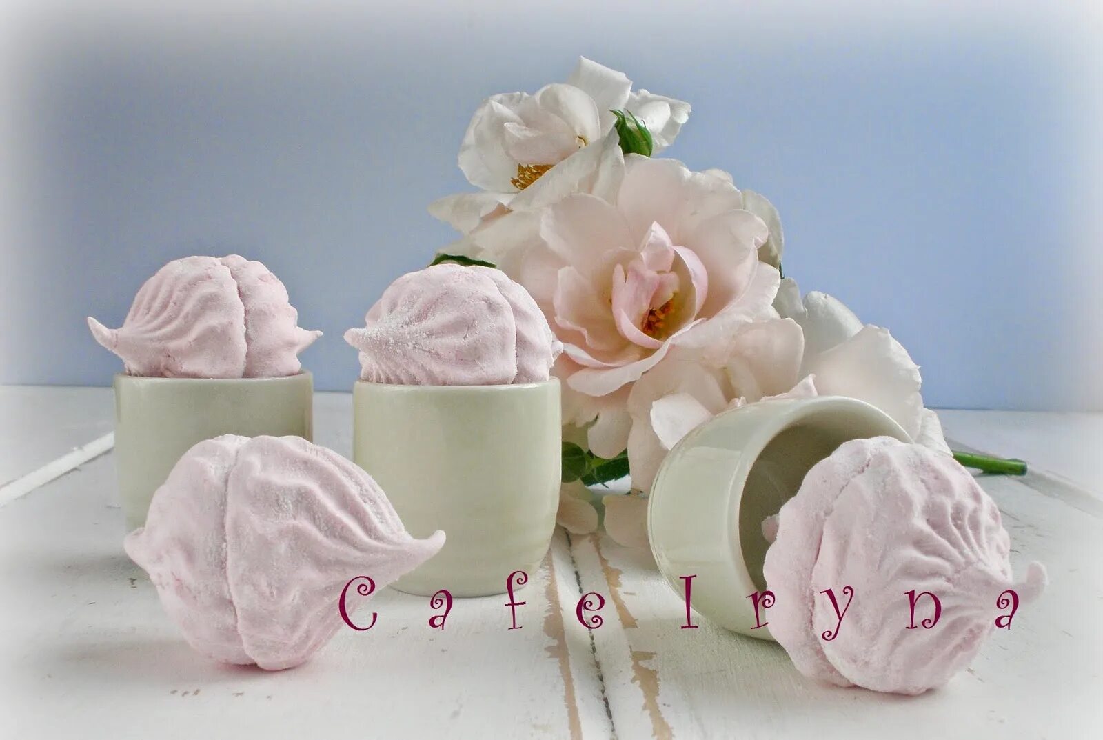 зефир сладояр бело-розовый. розовый зефир. зефир и пастила. зефир меренга. зифер.