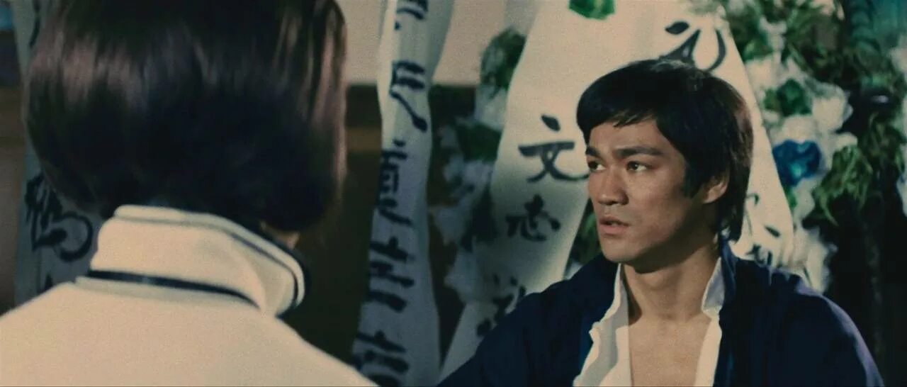 Ярость 1972. Кулак ярости (1972) (Jing Wu men). Кулак ярости (1972) Гонконг боевик, драма, мелодрама, триллер. Jing Wu men 1972. Bruce Lee кулак ярости 1080.