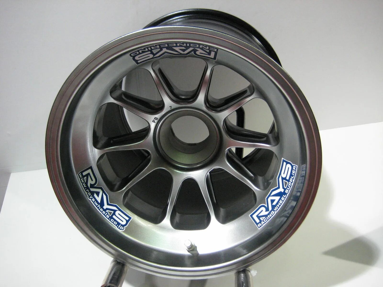Wheels level. Rays f1 wheels. литой диск f1 wheels. f1 style 13&quot; wheels. car without wheels.