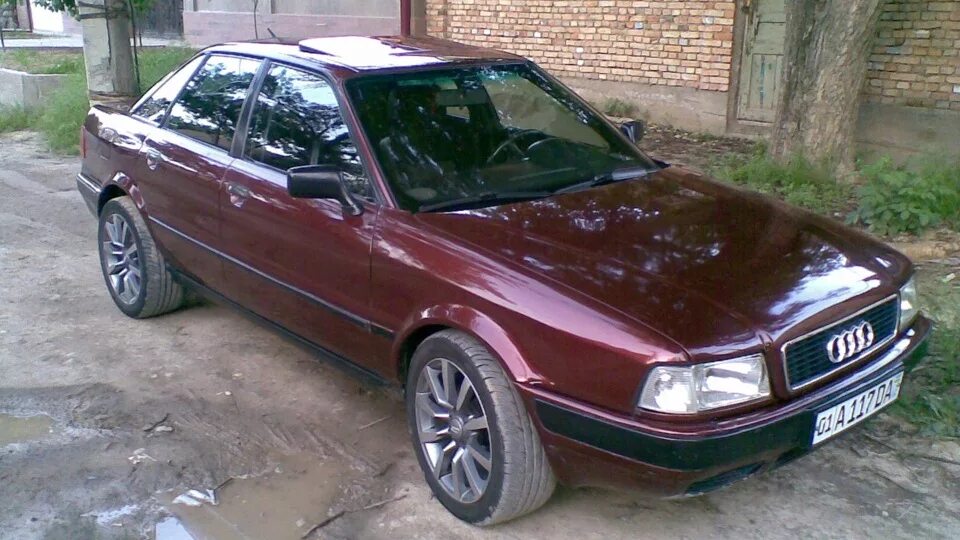 Авито купить ауди 80 б4. Ауди 80 1992. Audi 80 b4 r17. Ауди 80 1992 года. Ауди 80 б4 с2.