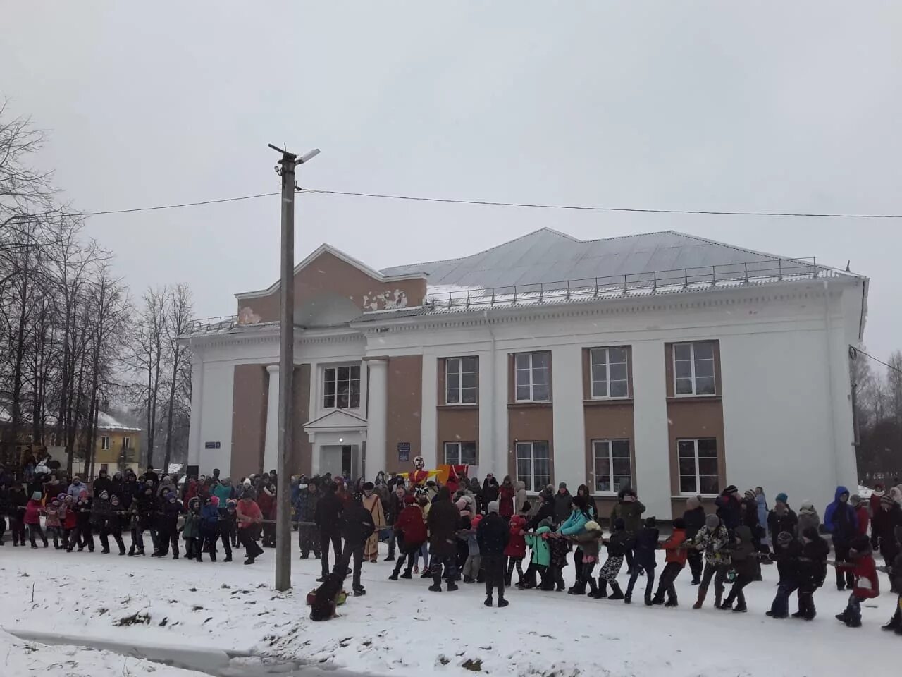 Погода в тесово нетыльском на 10. Тёсово-Нетыльский. Тесово Нетыльском. Пос. тёсово-Нетыльский, ул. Матросова, 9а. Тесово Нетыльская школа.