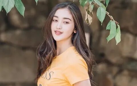 Cantik m